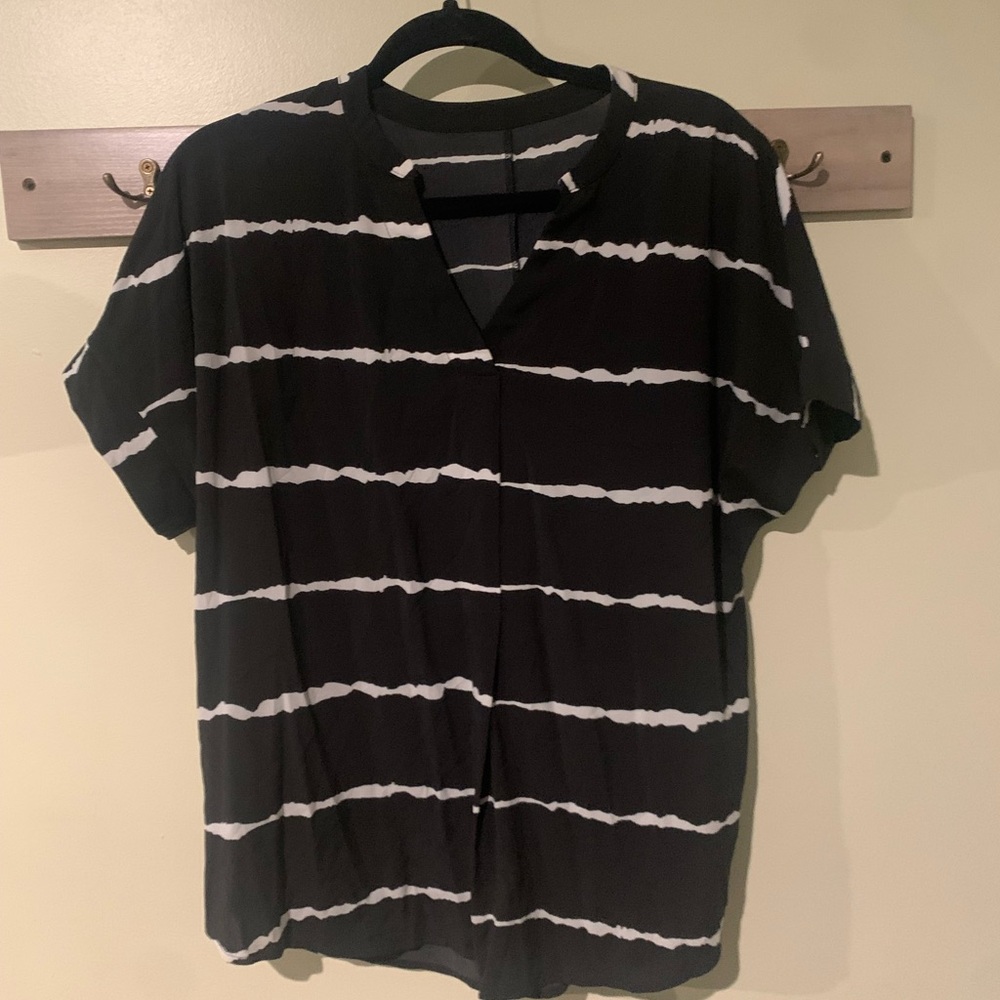 Black and White Top